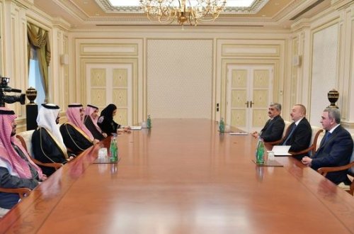 İlham Əliyev Səudiyyə Ərəbistanının nümayəndə heyətini qəbul edib