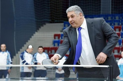 Azərbaycanlı nazirlər stolüstü tennis oynadılar - FOTO