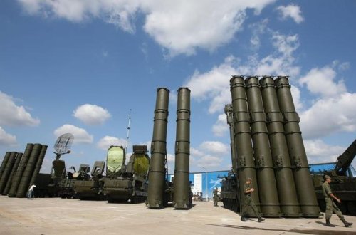 Rusiya NATO-ya meydan oxuyur: Kalininqraddakı ordu...