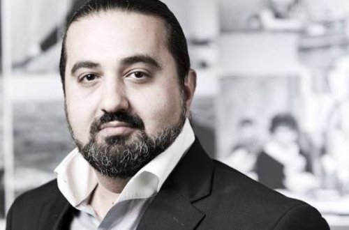 Elçin Əzizov: Çoxdan Bakıda oxumaq istəyirdim