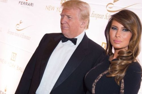 Tramp Çexiya baş nazirini gördü, arvadını unutdu - VİDEO