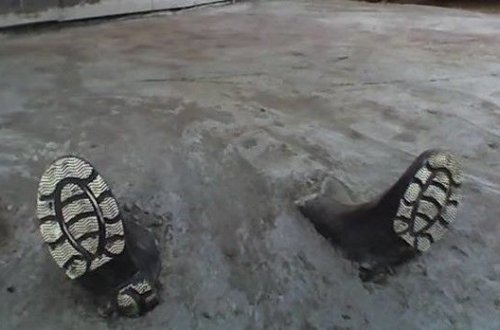 64 yaşlı italyan qadın xəyanət edən sevgilisini betona basdırdı