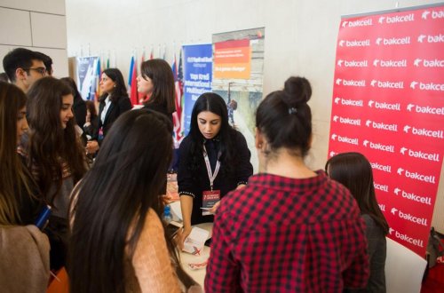 Bakcell ADA Universitetində keçirilmiş karyera yarmarkasına qatılıb (FOTO)