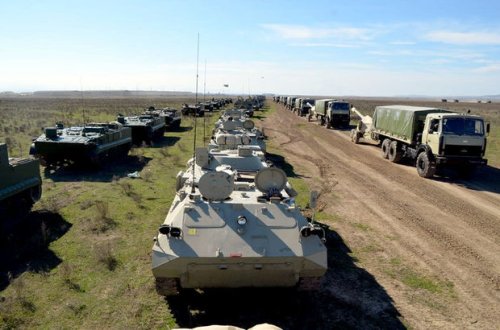 Reaktiv artilleriya divizionları atəş mövqelərinə çıxarılıb - VİDEO