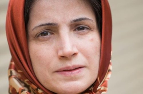 İranlı vəkil hicabı tənqid etdi - 38 il həbs, 148 şallaq cəzası aldı