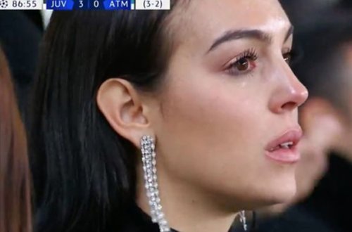 Ronaldonun qolları xanımını ağlatdı - Fotolar