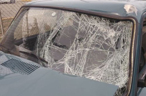 Gəncədə maşın iki piyadanı vurdu: ölən var - FOTO