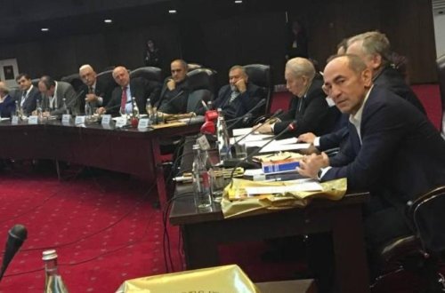 5 rayon qaytarılır və... - Sarkisyan, Koçaryan, Zatulin Xankəndidə HƏRƏKƏTƏ KEÇDİ