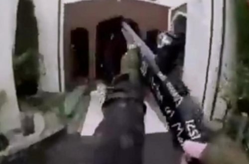 Meyitləri də gülləbaran etdi: ürəyi zəif olanlar BU GÖRÜNTÜLƏRƏ BAXMASIN! - ŞOK VİDEO