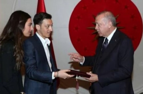 Məsut Özil Ərdoğanı toyuna çağırdı