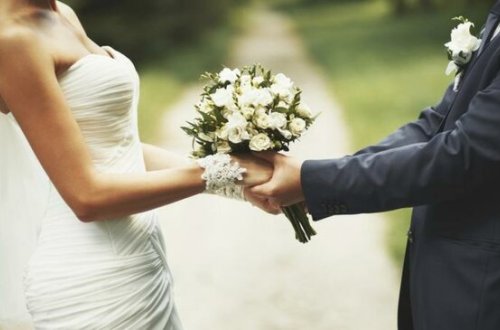 Toy gecəsi ilə bağlı ilk dəfə oxuyacağınız AĞLASIĞMAZ MƏQAMLAR: sən demə, qızlar...