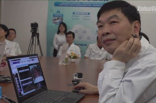 Çinli cərrah xəstədən 3000 kilometr məsafədə beyin əməliyyatı keçirdi - VİDEO