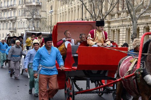 Bu gün Azərbaycanda İlaxır çərşənbədir - VİDEO
