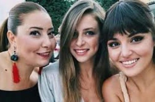 Anasına görə sevgilisindən ayrılan aktrisa tətilə çıxdı - FOTOLAR