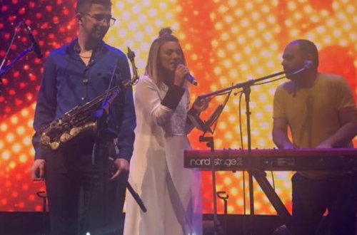 Röyanın Dubay konsertində yaşananlar - Video