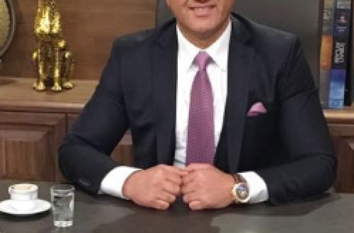 Türkiyəli zəngin iş adamı tanınmış azərbaycanlı qadına elçi düşdü - FOTO