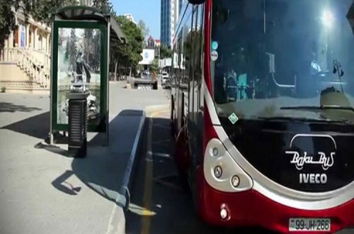 SON DƏQİQƏ: 'BakuBus'ın avtobusu yenə qəza törətdi - BU DƏFƏ DƏ XƏSARƏT ALANLAR VAR