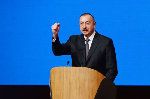 Prezident Aprel qələbəsinin 3-cü ildönümü münasibətilə videoçarx paylaşıb