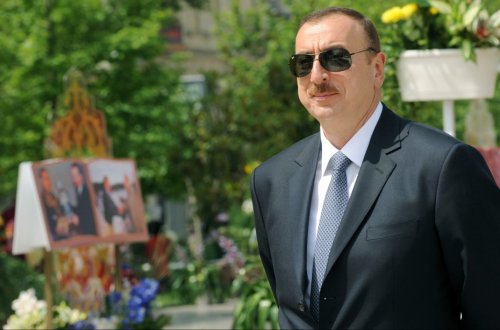 Prezident seçkilərindən bir il ötür — Azərbaycanı dünyanın ən islahatçı ölkəsi edən DÖVLƏT BAŞÇISI