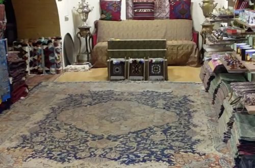 Deputat Eldar İbrahimovun qardaşı İçərişəhərdə vətəndaşın dükanını əlindən almaq istəyir (FOTO)