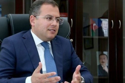 Vüqar Zeynalov mətbuat katibini işdən çıxardı - Yeni təyinat