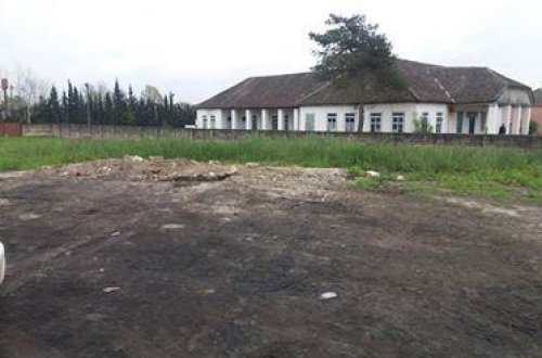 Masallıda Böyük Vətən Müharibəsi abidəsini söküb yerində supermarket qondarmaq istəyirlər... - FOTO