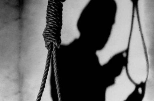 В Азербайджане повесился студент второго курса