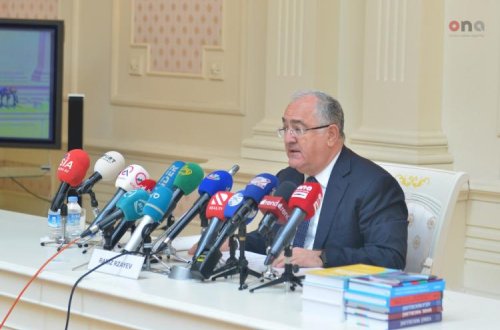 Судопроизводство по проблемным кредитам отложено - Рамиз Рзаев