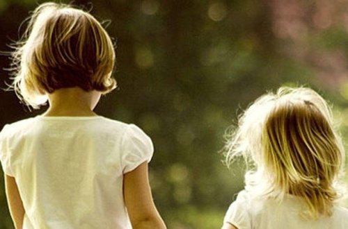 Gəncədə itkin düşən bacılar tapıldı