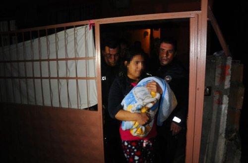 Dəhşət: Sevgilisinə əsəbiləşib 15 aylıq körpəsini döydü, uşağın beyninə qan sızdı - FOTO