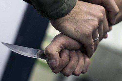 В Баку ранили ножом 24-летнего мужчину