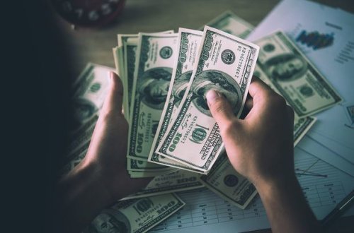 Начинаются выплаты по проблемным кредитам