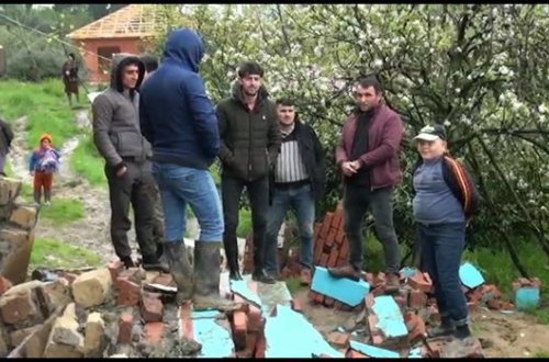 Astarada ev uçdu - VİDEO