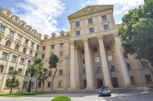 XİN Milli Məclisi təkzib etdi