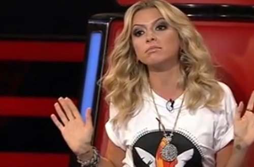 “Orada mənə kiminlə xəyanət etdin?”