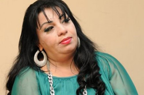 Əxlaqsızlığa görə həbsdə yatan Maral Tahirqızının transseksuallarla videosu yayıldı