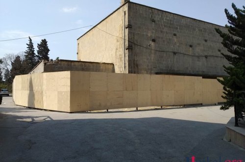 Məşhur kinoteatrı söküb, ticarət mərkəzi tikirlər (FOTOLAR)