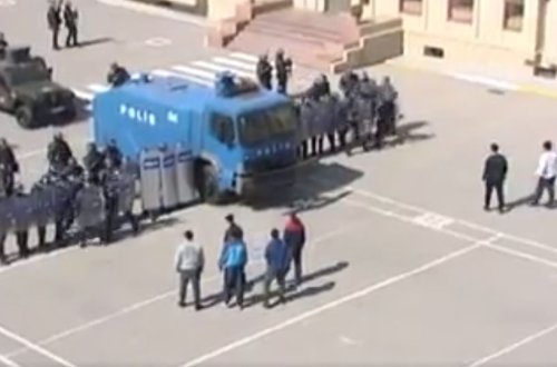 Azərbaycan polisini hələ belə görən olmamışdı - VİDEO