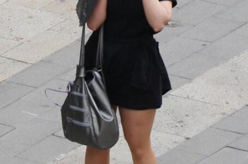 OLAY! Mağazada işçi müstəri qadına... - Ağlayıb bayıra çıxdı/ FOTO