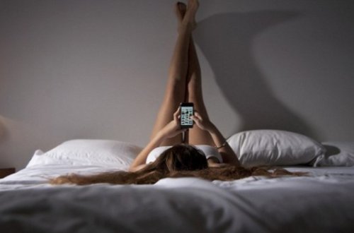 Mirşahin məşhur azərbaycanlı qadının intim yazışmasını yaydı - VİDEO