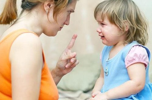 Uşaq tərbiyəsində edilən 5 səhv – PSİXOLOQ YANAŞMASI