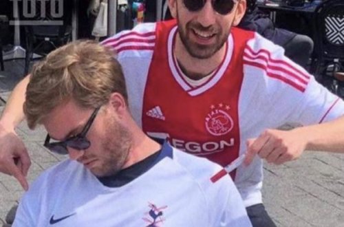 “Ayaks” azarkeşi yatmış ingilisin başına oyun açdı