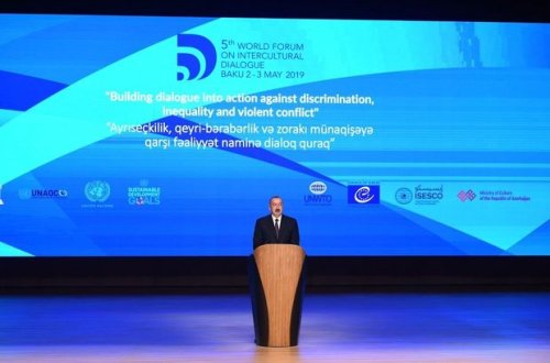 İlham Əliyev 100-dən çox ölkə nümayəndəsinə Qarabağdan danışdı