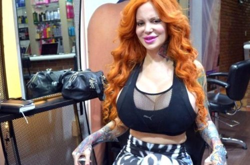 Bir zamanların erotik film ulduzu: 