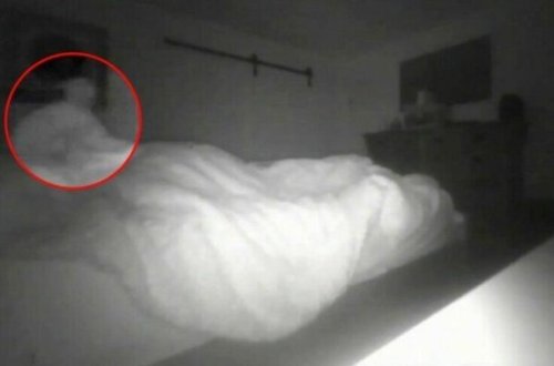 Hər gecə yatağına ruh girdiyini söyləyirdi, gördüklərindən şoka düşdü - fotolar