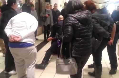 Gəncədə sərxoş müştərilər satıcıları döydülər