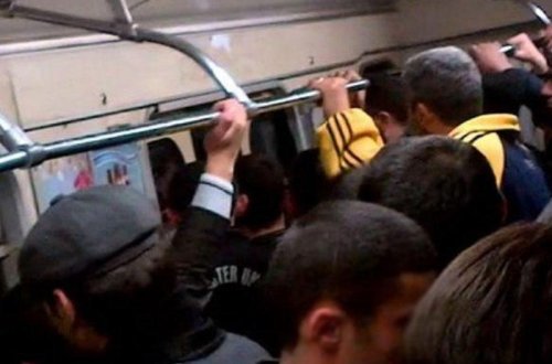 Bakı metrosunda oğlan qıza TƏCAVÜZ ETDİ - Qızın ürəyi getdi