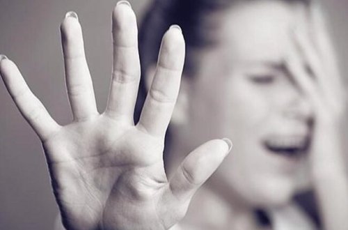 Bakıda sosial şəbəkədə kişidən qadına qarşı İYRƏNC HƏRƏKƏT