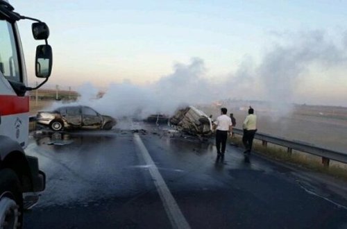 Bakıdakı dəhşətli qəzadan görüntülər yayıldı - VİDEO