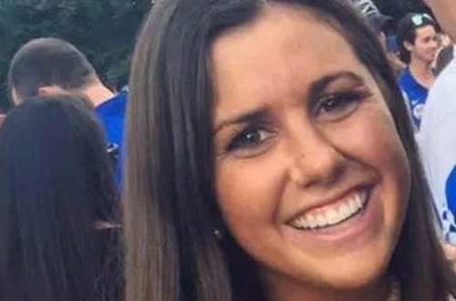 Binanın başında selfi çəkmək istəyən qız yıxılıb, zibilliyə düşdü - FOTO